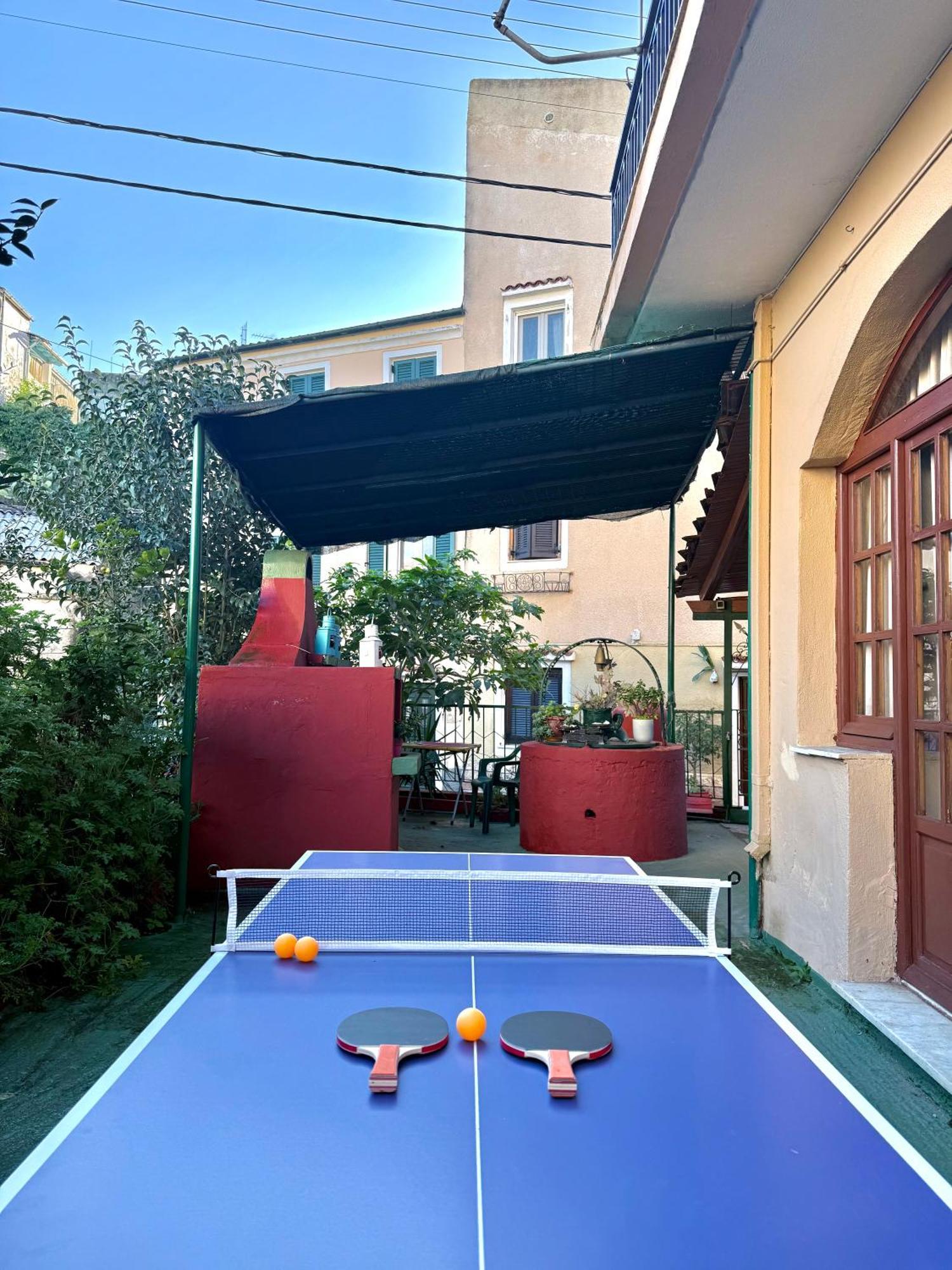 Fay'S Barbeque Garden House -Family Activities Corfu Port Apartman Kültér fotó