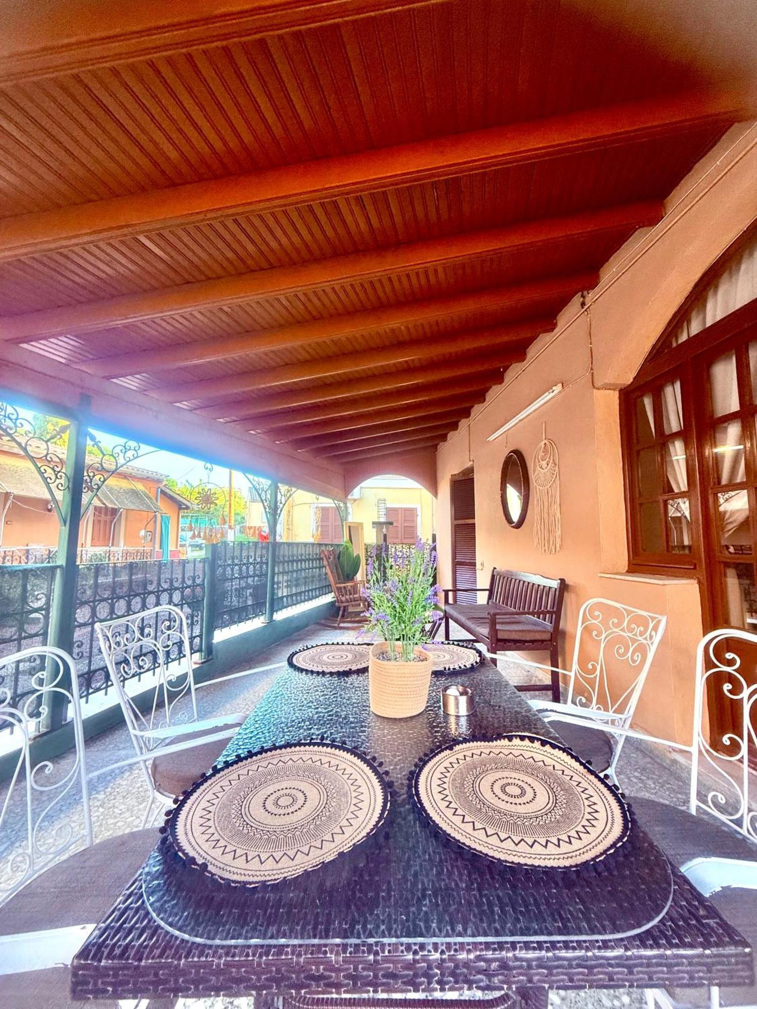 Fay'S Barbeque Garden House -Family Activities Corfu Port Apartman Kültér fotó